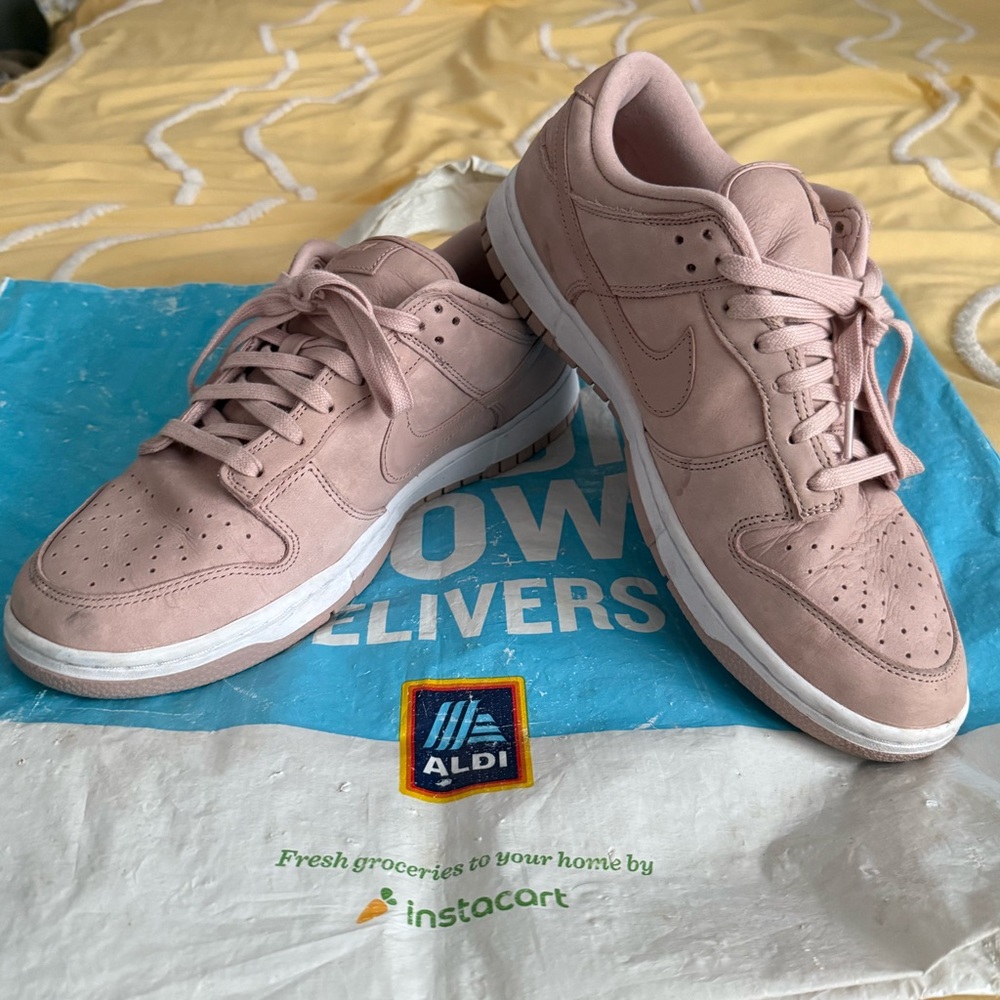 Nike Dunks
